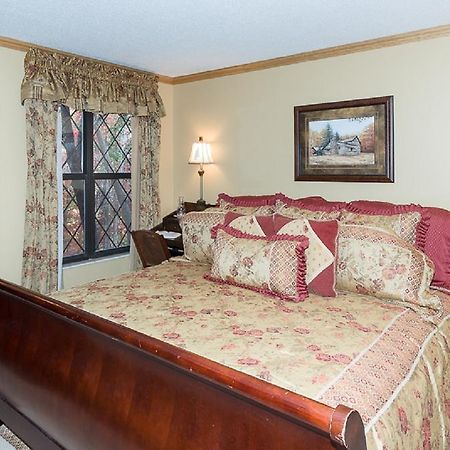 The Foxtrot Bed And Breakfast Gatlinburg Esterno foto