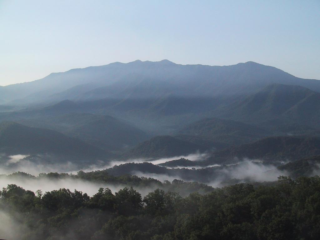 The Foxtrot Bed And Breakfast Gatlinburg Esterno foto