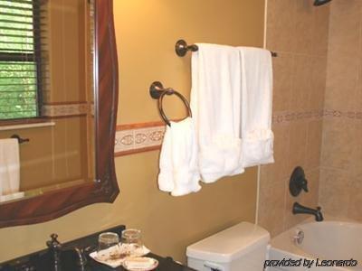 The Foxtrot Bed And Breakfast Gatlinburg Camera foto